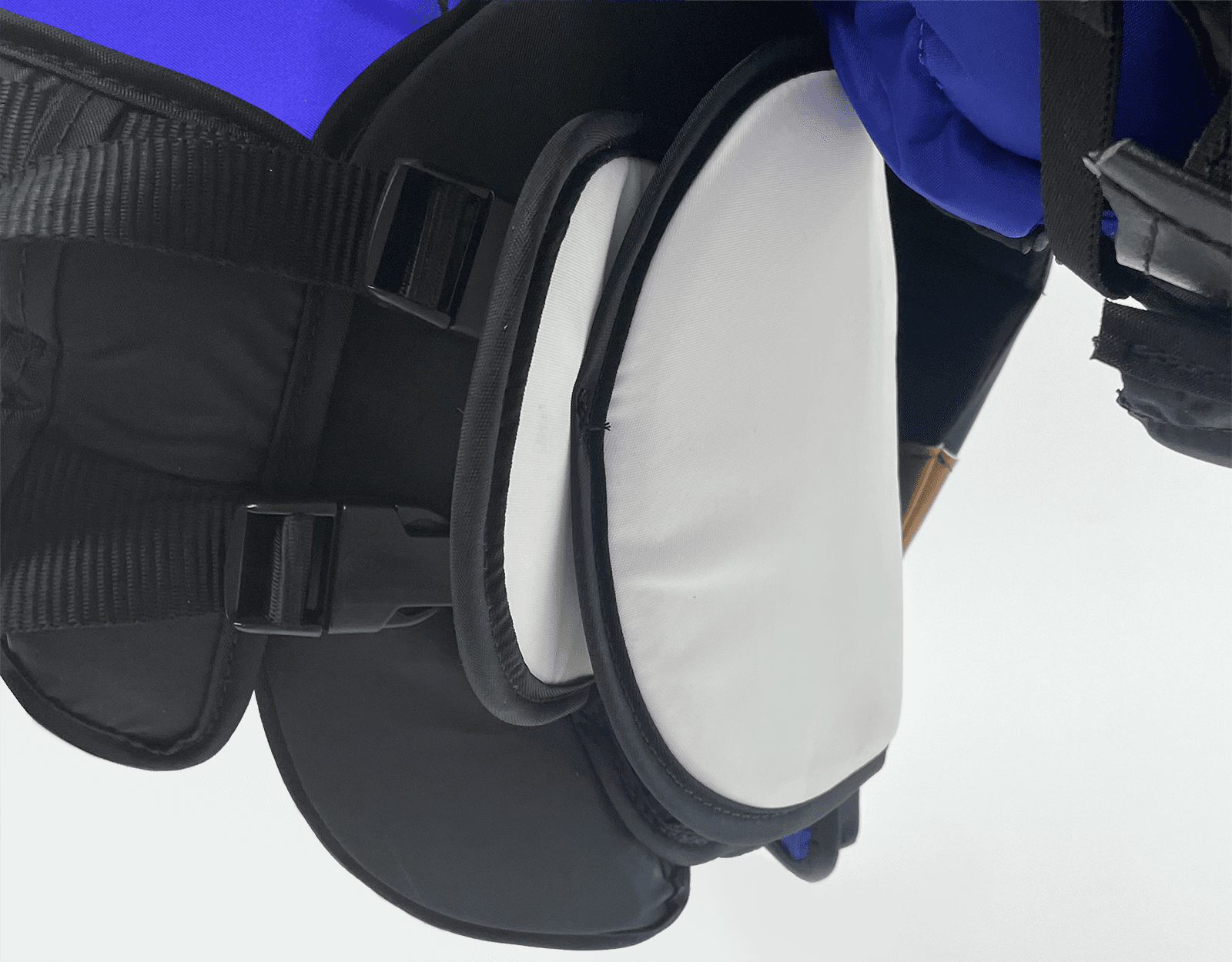 Close up rib protection from the back-side