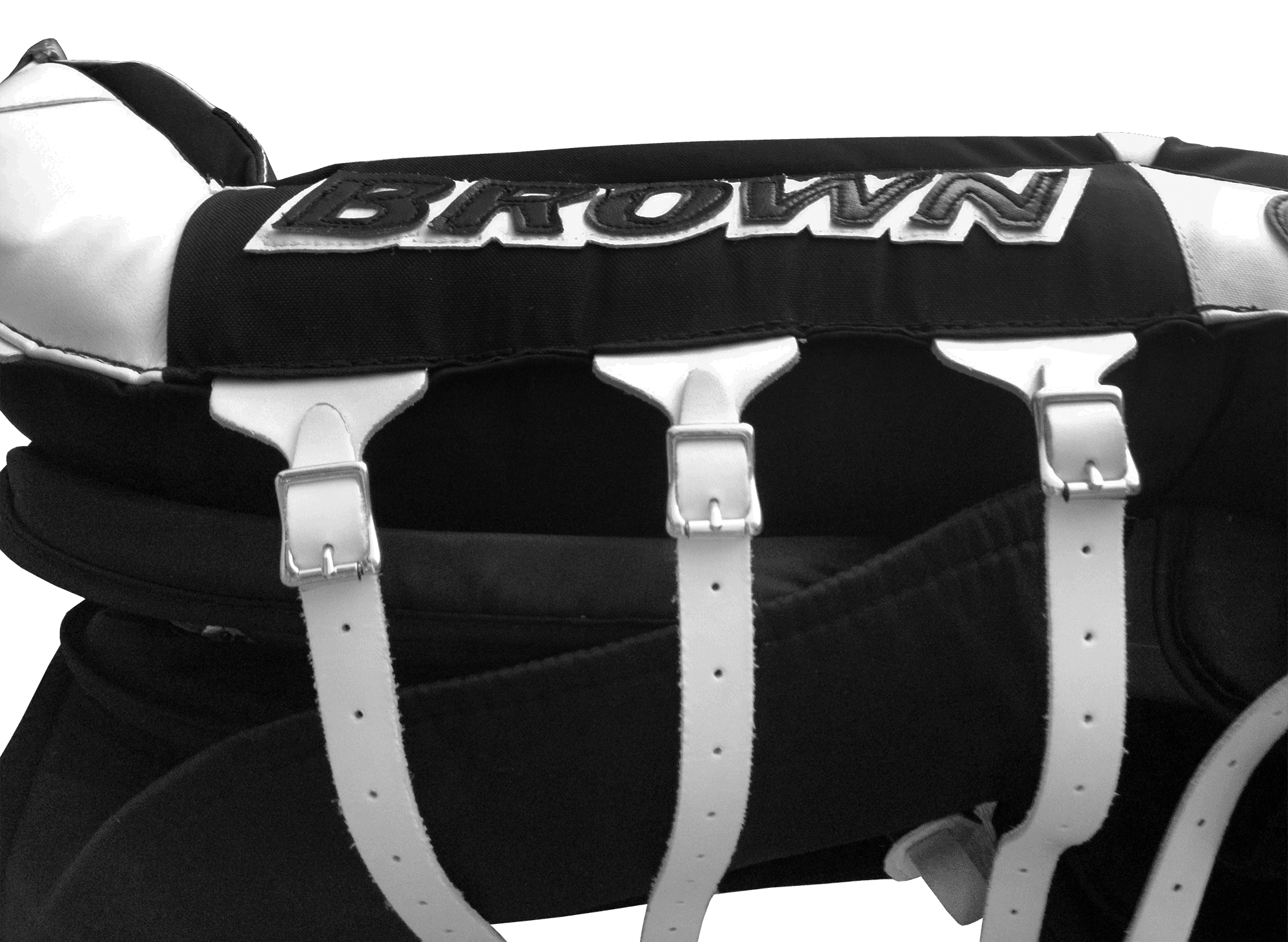 /img/equipment/leg-pads/2200/variations/white-black-silver/leather-straps.png