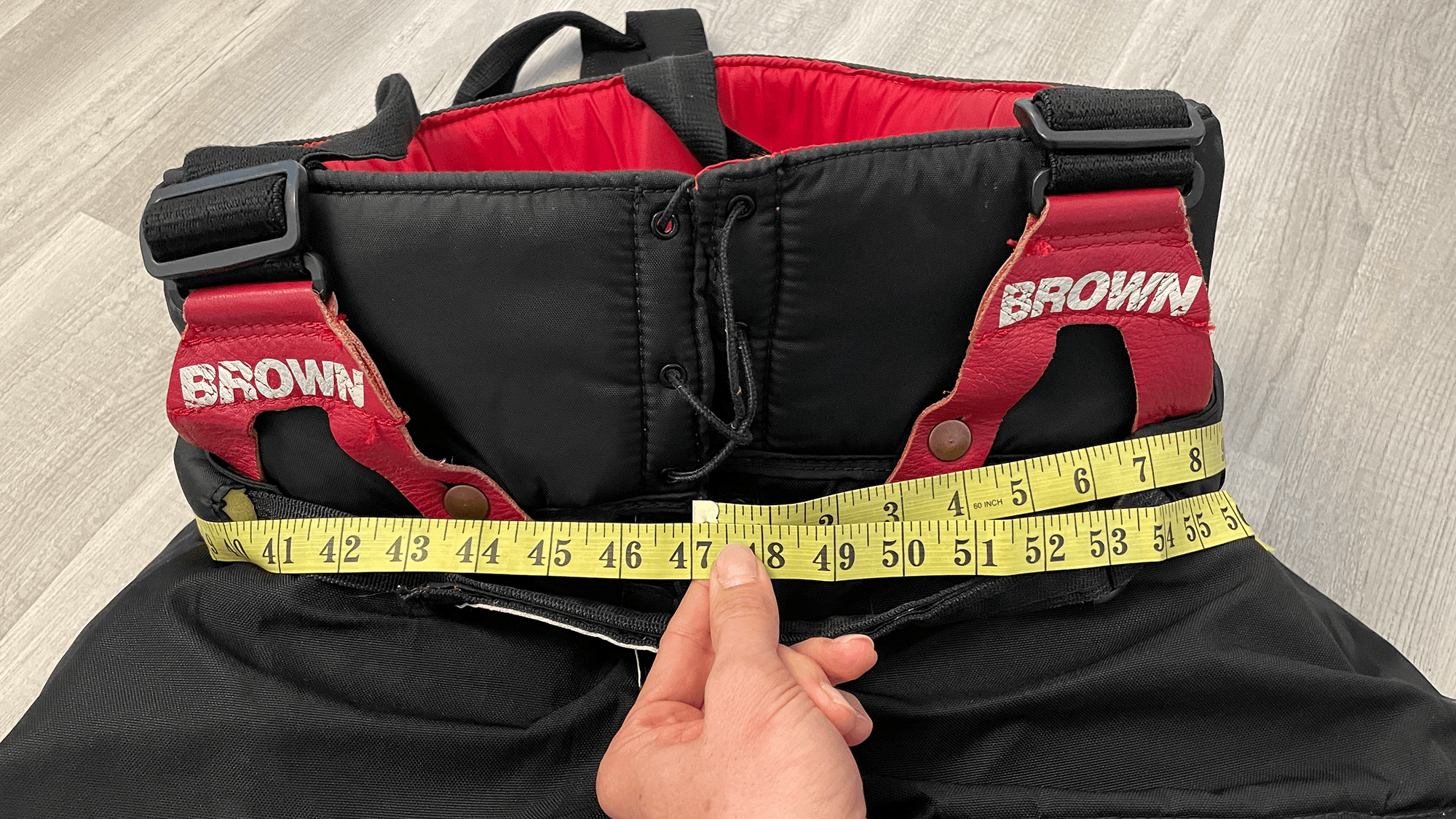 Measuring external pant circumference